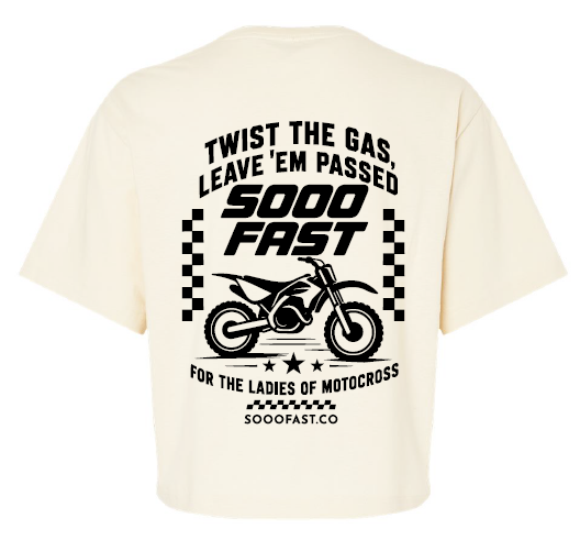 SOOO FAST LEAVE 'EM CROP TOP TEE SHIRT